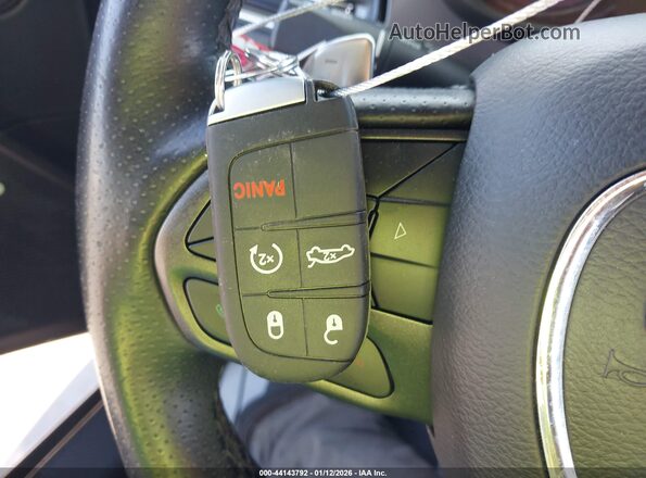 2C3CDZBT5MH513506 2021 DODGE CHALLENGER Черный Вид панели приборов