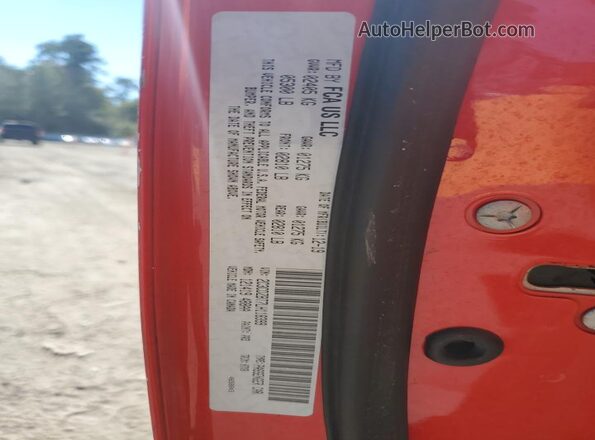 2C3CDZBT7LH118399 2020 DODGE CHALLENGER Red ძრავის განყოფილების ხედი