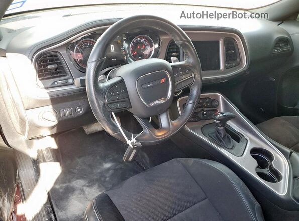 2C3CDZBT8NH254835 2022 DODGE CHALLENGER Maroon Dashboard view