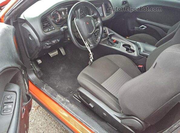 2C3CDZBTXPH688581 2023 DODGE CHALLENGER Orange 