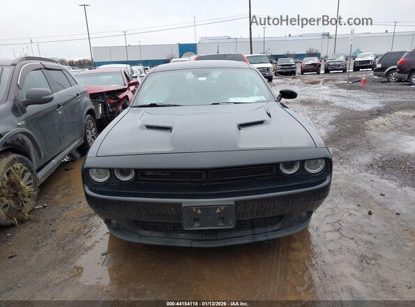 2C3CDZGG8NH109614 2022 DODGE CHALLENGER Черный Вид щитка приборов