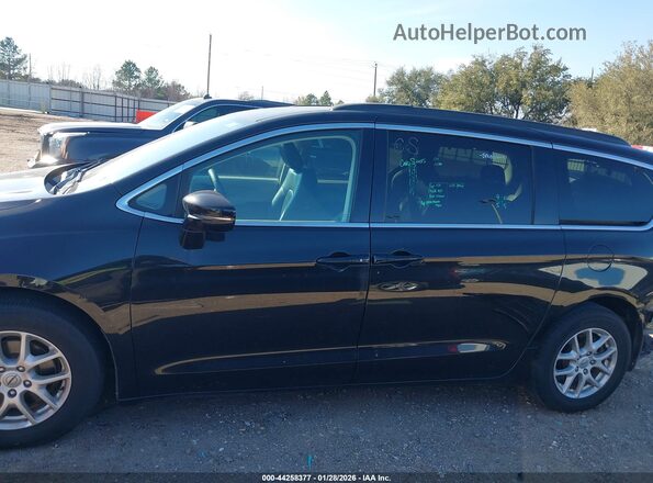 2C4RC1BG1NR182335 2022 CHRYSLER PACIFICA Black 
