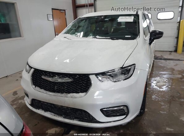 2C4RC1BG1RR110055 2024 CHRYSLER PACIFICA White ხელსაწყოთა პანელის ხედი