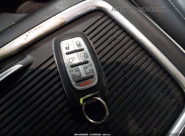 2C4RC1BG1RR110055 2024 CHRYSLER PACIFICA White წინა პანელის ხედი