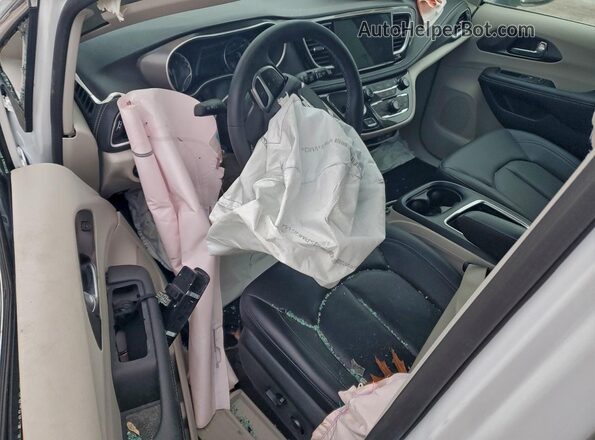 2C4RC1BG2RR199540 2024 CHRYSLER PACIFICA White 