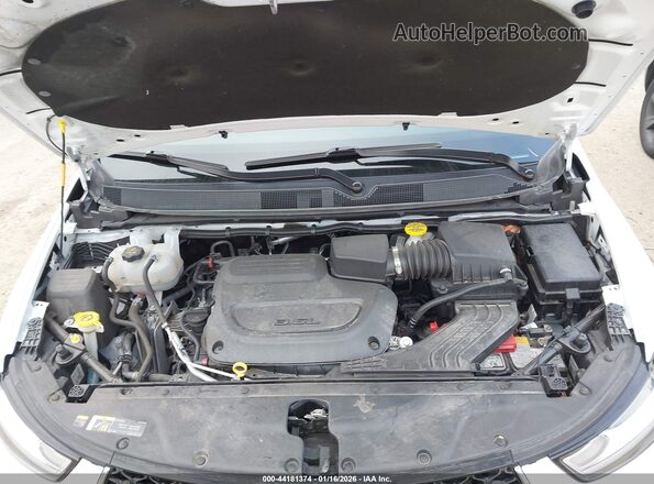 2C4RC1BG4RR165468 2024 CHRYSLER PACIFICA White Widok z tyłu