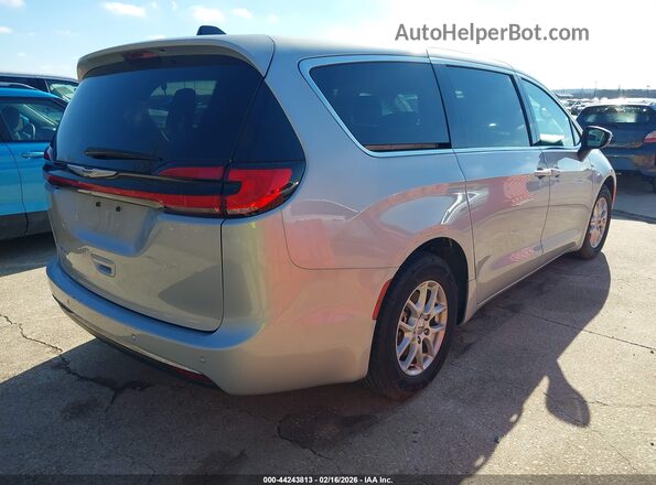 2C4RC1BG9PR624667 2023 CHRYSLER PACIFICA Silver 
