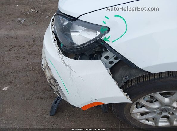 2C4RC1CG0NR105065 2022 CHRYSLER VOYAGER White 