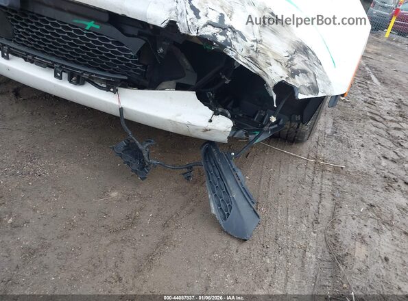 2C4RC1CG0NR105065 2022 CHRYSLER VOYAGER White 