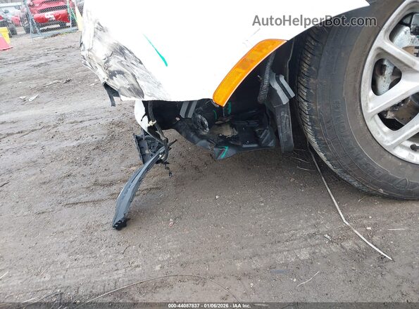 2C4RC1CG0NR105065 2022 CHRYSLER VOYAGER White 