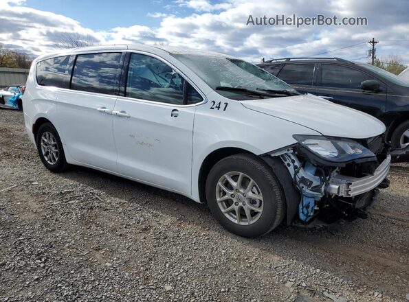 2C4RC1CG2SR571530 2025 CHRYSLER VOYAGER White Передня права чверть