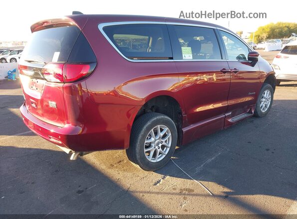 2C4RC1CG3PR513255 2023 CHRYSLER VOYAGER Red Tył prawy