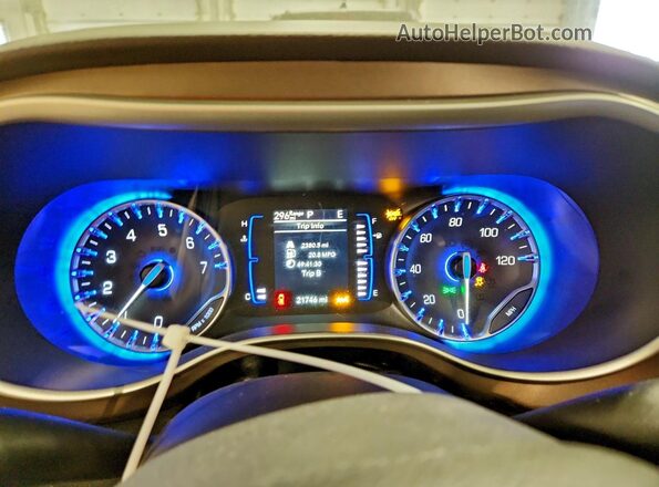 2C4RC1CG5PR551103 2023 CHRYSLER VOYAGER White Instrument cluster view