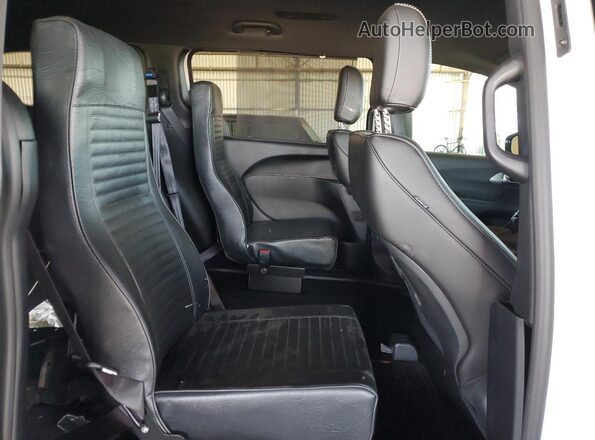 2C4RC1CG5SR525254 2025 CHRYSLER VOYAGER Белый Вид задней части салона