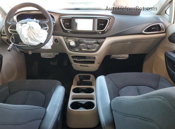 2C4RC1CGXPR551050 2023 CHRYSLER VOYAGER White Widok deski rozdzielczej
