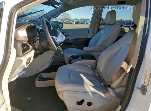 2C4RC1DG0MR530556 2021 CHRYSLER VOYAGER White 