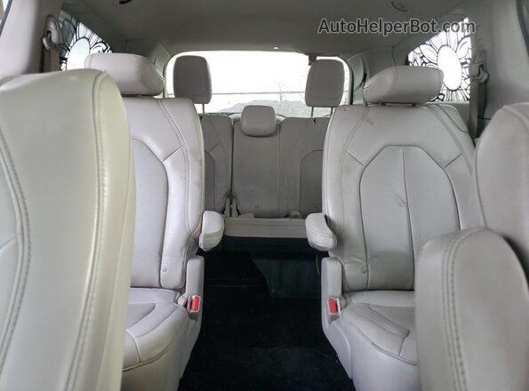 2C4RC1DG2MR549917 2021 CHRYSLER VOYAGER Gray Rear seats view