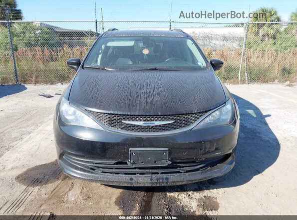 2C4RC1DG6LR168425 2020 CHRYSLER VOYAGER Черный Вид щитка приборов