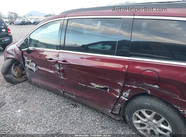 2C4RC1DG7LR163654 2020 CHRYSLER VOYAGER Burgundy Widok wnętrza 360 stopni