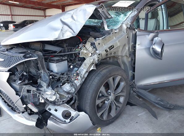 2C4RC1GG1HR504517 2017 CHRYSLER PACIFICA Silver Вид спереду