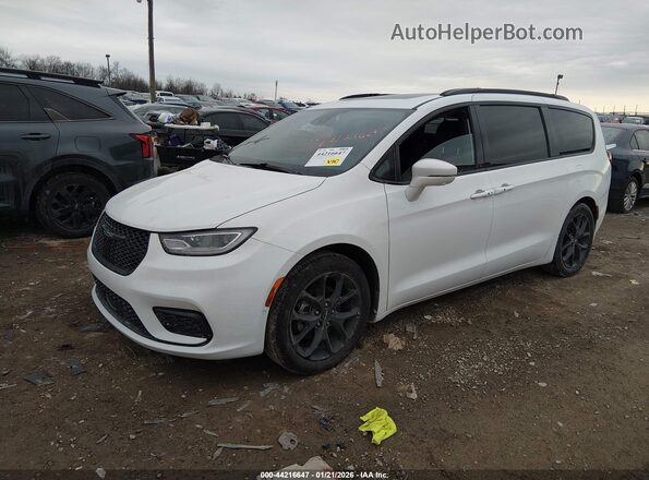 2C4RC1GG8NR183104 2022 CHRYSLER PACIFICA White Передня ліва чверть