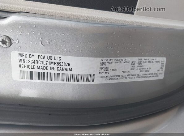 2C4RC1L71MR593876 2021 CHRYSLER PACIFICA Silver Engine compartment view