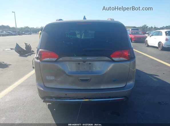 2C4RC1N72JR236814 2018 CHRYSLER PACIFICA Beige 