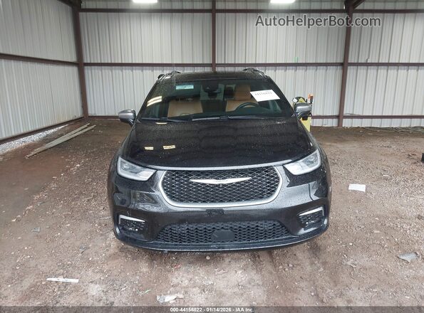 2C4RC1N74NR100397 2022 CHRYSLER PACIFICA Black Widok wnętrza z tyłu