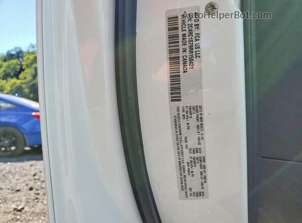 2C4RC1S79RR158421 2024 CHRYSLER PACIFICA White Вид наклейки з VIN-кодом