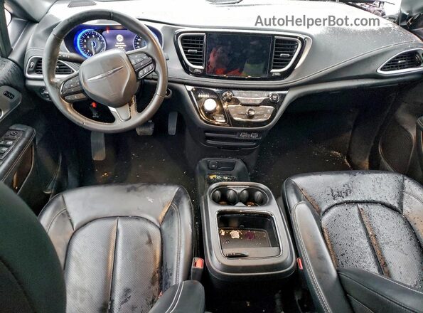 2C4RC3BG2PR576201 2023 CHRYSLER PACIFICA Silver 