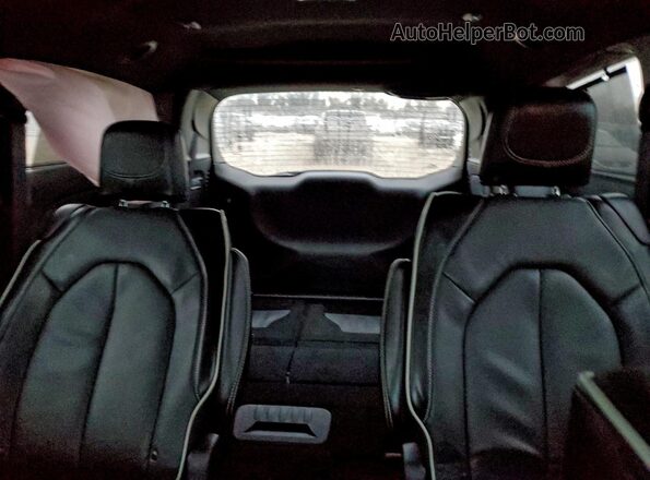 2C4RC3GG6RR138177 2024 CHRYSLER PACIFICA Black Հետևի նստատեղերի տեսք