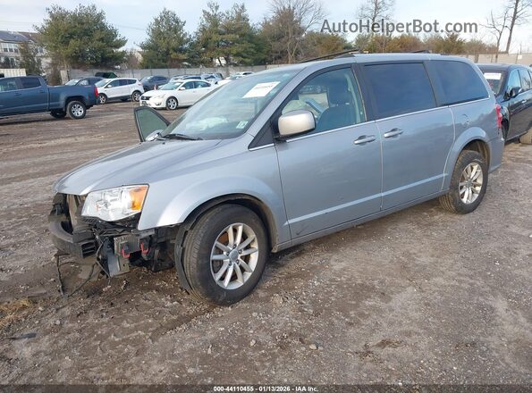 2C4RDGCG0LR175209 2020 DODGE GRAND CARAVAN Silver Առջևի ձախ երեք քառորդ տեսարան