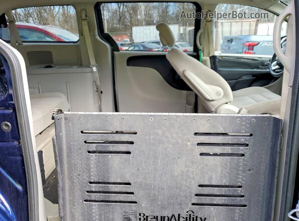 2C4RDGCG5GR256650 2016 DODGE GRAND Blue Rear interior view