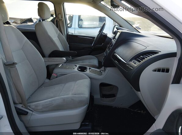 2C4RDGCG8GR132419 2016 DODGE GRAND CARAVAN White Vista interior delantera