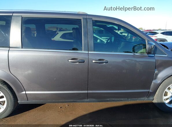 2C4RDGCG8JR134162 2018 DODGE GRAND CARAVAN Black 360 interior view