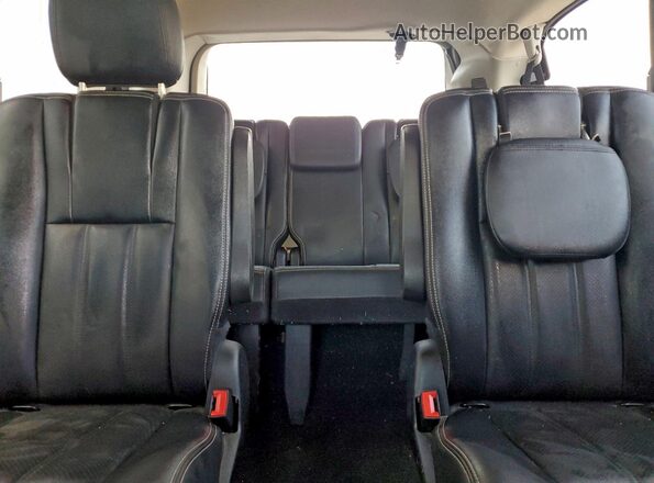 2C4RDGDG4JR242714 2018 DODGE GRAND Black Widok tylnych siedzeń