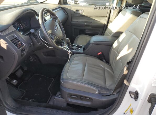 2FMGK5C86GBA24556 2016 FORD FLEX Белый Вид салона спереди