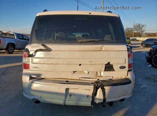 2FMGK5C87HBA14197 2017 FORD FLEX White Widok z tyłu