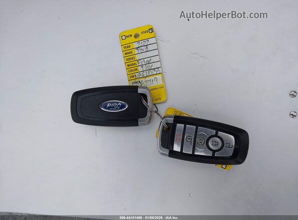 2FMPK4J98NBA01833 2022 FORD EDGE Blue 