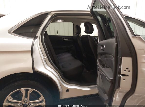 2FMPK4K81HBC22040 2017 FORD EDGE Silver Vista de la etiqueta del VIN