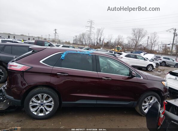 2FMPK4K90NBA41645 2022 FORD EDGE Burgundy Widok wnętrza z tyłu
