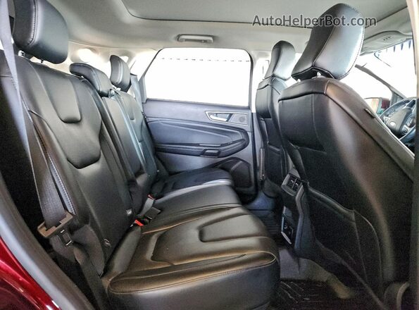 2FMPK4K95MBA45141 2021 FORD EDGE Maroon Vista interior trasera
