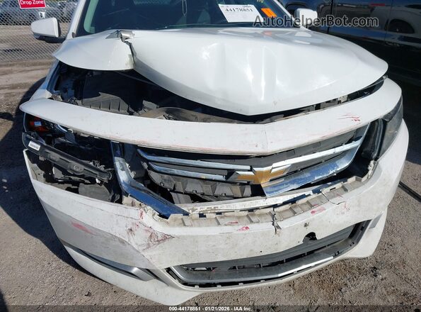 2G1105S37H9112698 2017 CHEVROLET IMPALA White Widok z przodu