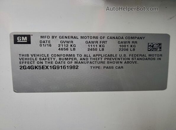 2G4GK5EX1G9161982 2016 BUICK REGAL White Vista del compartimento del motor