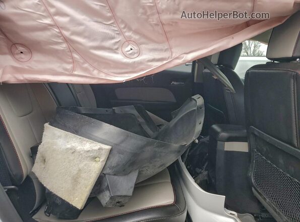 2GKFLUE39G6357257 2016 GMC TERRAIN White Widok wnętrza z tyłu