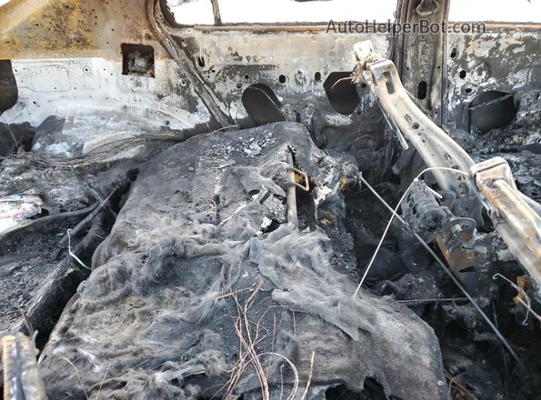 2GNALCEK1H6156632 2017 CHEVROLET EQUINOX Синий Вид задней части салона