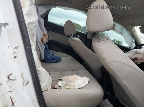 2HGFE2F23NH520505 2022 HONDA CIVIC White Հետևի նստատեղերի տեսք