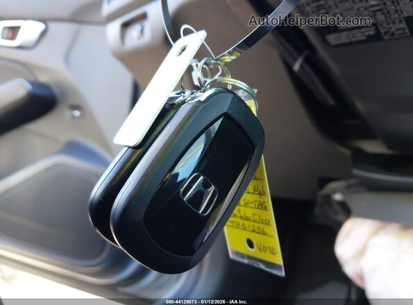 2HGFE4F82TH311236 2026 HONDA CIVIC Silver Vista del salpicadero