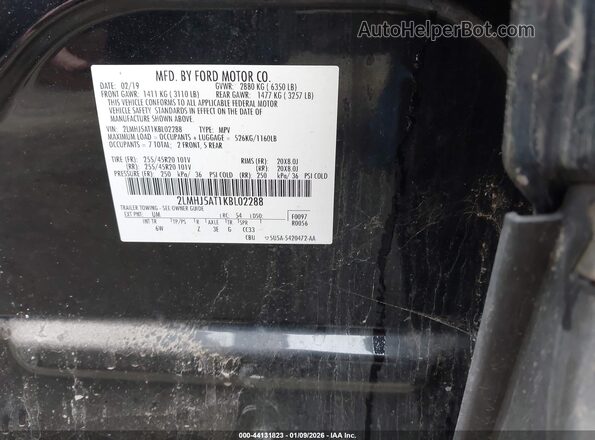 2LMHJ5AT1KBL02288 2019 LINCOLN MKT Black ძრავის განყოფილების ხედი