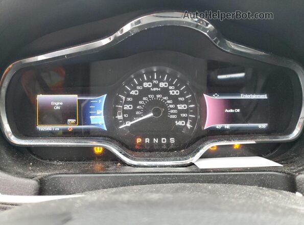 2LMHJ5AT8HBL01048 2017 LINCOLN MKT Black Instrument cluster view